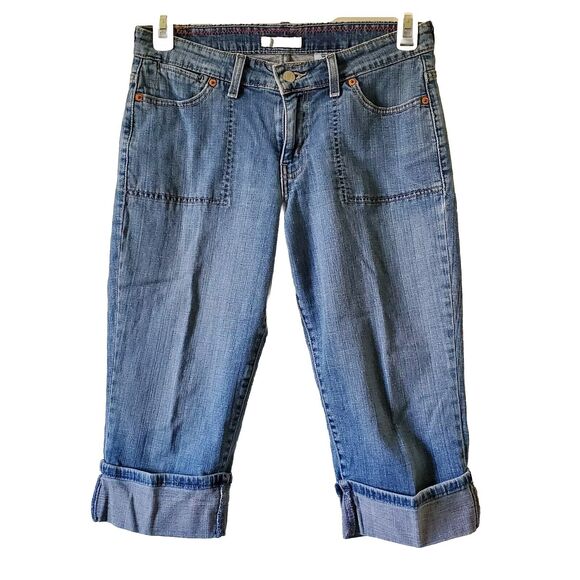 Levi's 515 Capri Jeans Womens 6 Blue Medium Wash Denim Stretch Flap Pockets - Picture 1 of 10
